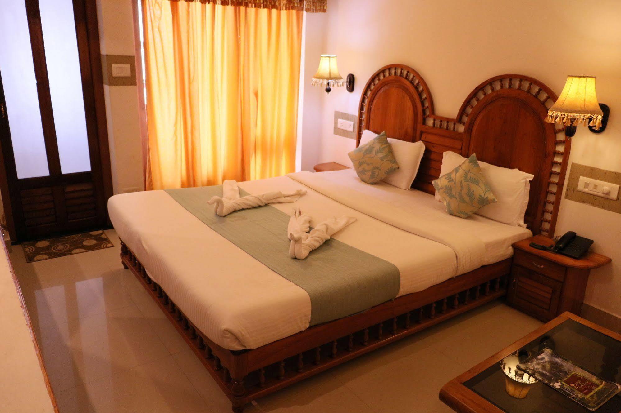 Jungle Park Resorts Thekkady Kültér fotó